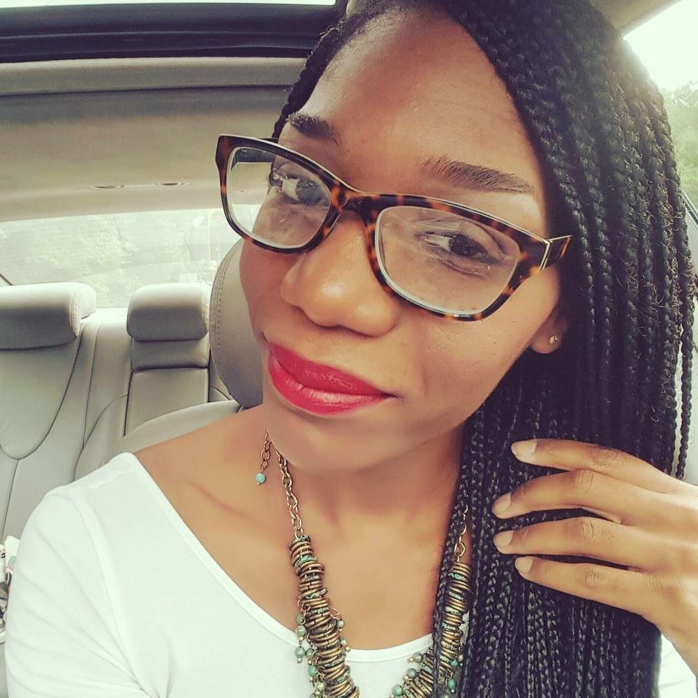 Meet your Posher, Latasha